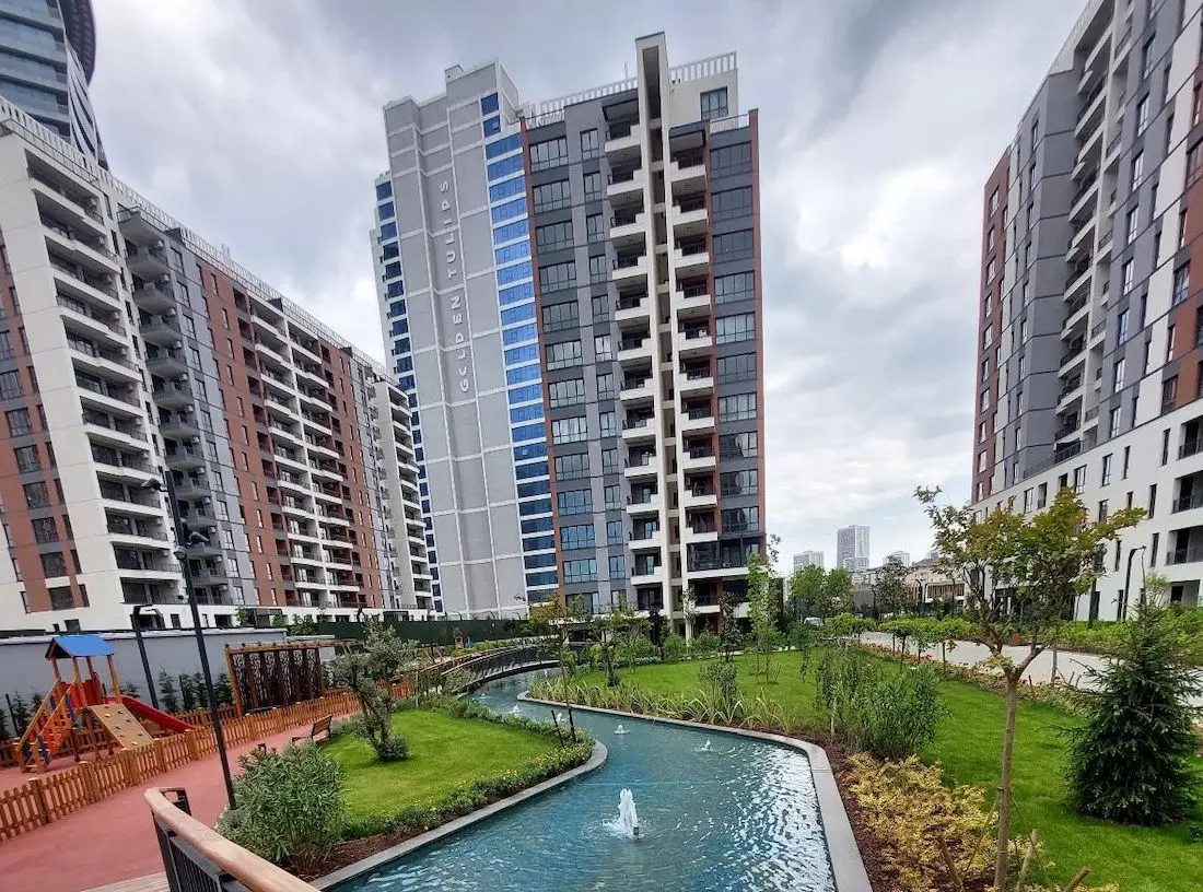 Flats in Umraniye